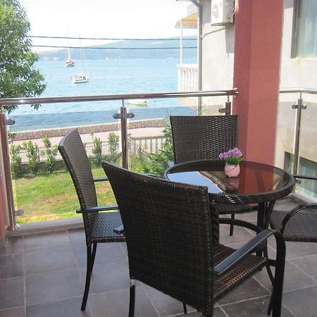 Apartments Delfin Tivat Exterior foto